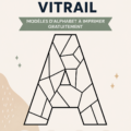 Maquette de lettres en vitrail colorées, prêtes à être imprimées pour des créations artistiques.
