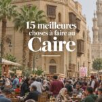 Femme créant des projets d'activités manuelles, entourée de fournitures et d'outils